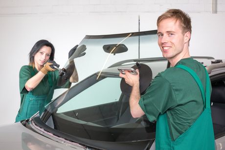 Cape Coral Auto Glass Repair business image