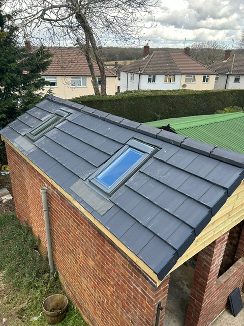 Purley Roofing business image
