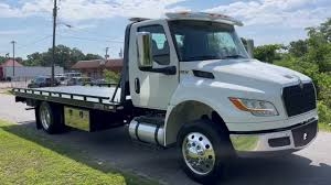 Low Flatbed Towing Service business image