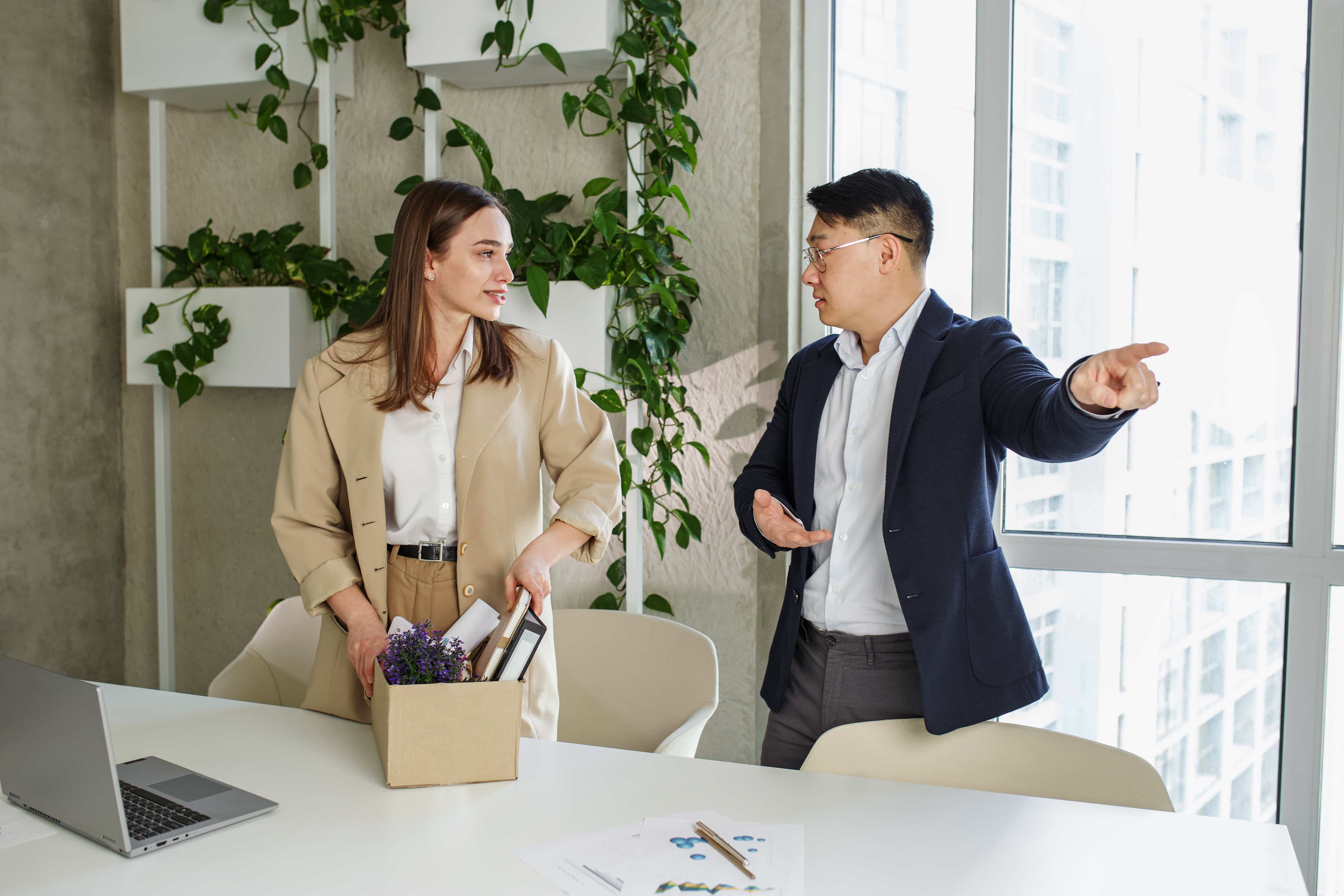 Tus Abogados business image
