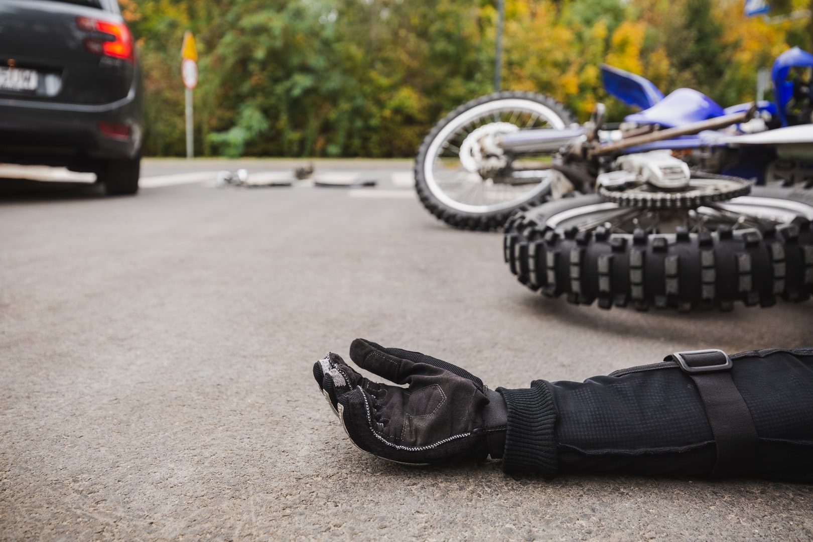 Associates Abogados Accidentes Law Center business image
